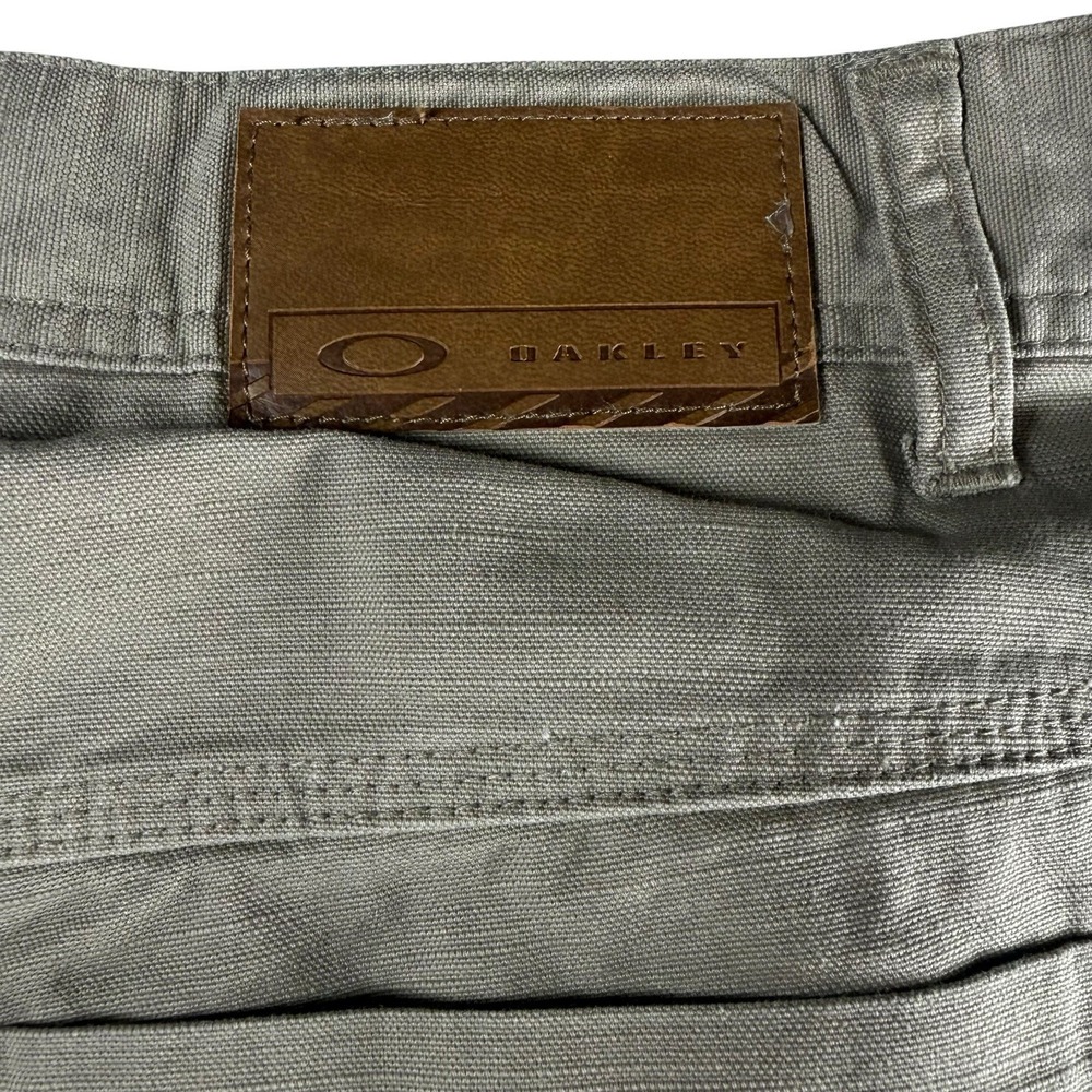 OAKLEY Shorts Mens 38 Khaki Fingerprint 2.8 Loose Fit Y2K Skate Golf 2006 NEW - Picture 11 of 13